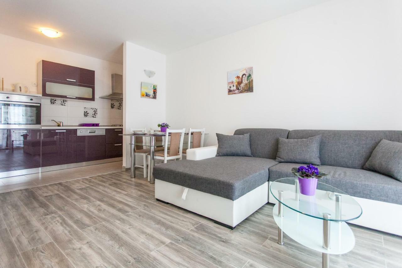 Apartman Miami بودْسْتغانا الغرفة الصورة